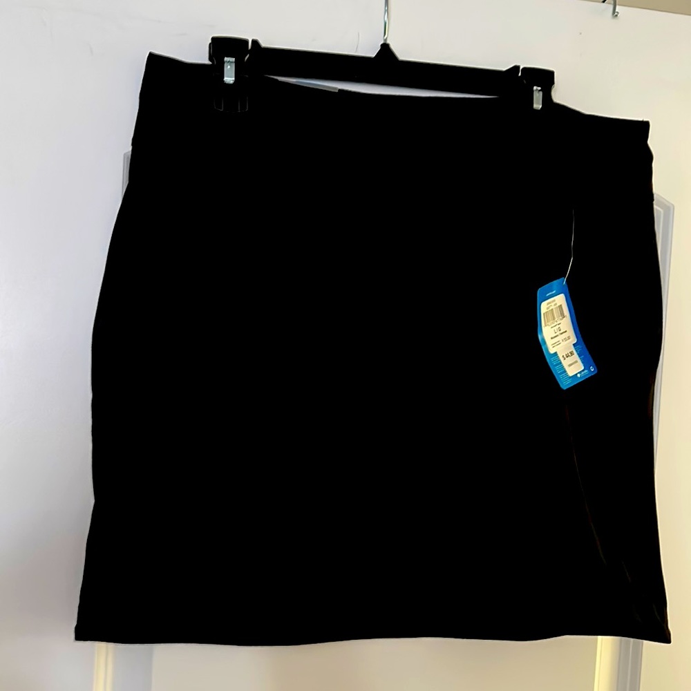 NWT Columbia Black Skort Size L